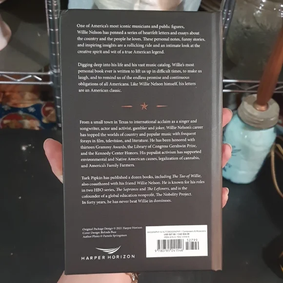 Willie Nelson's Letters to America Book - Picture 2 of 6